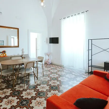 Apartment - White Palace Alliste