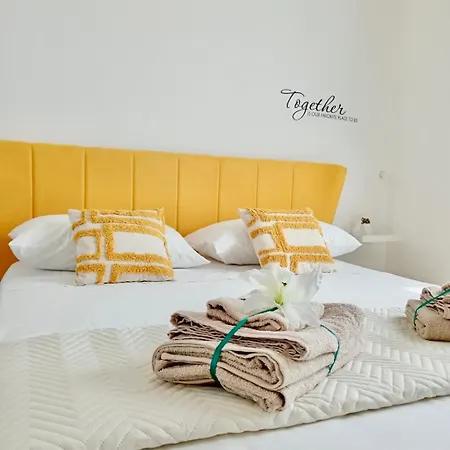 - White Palace *