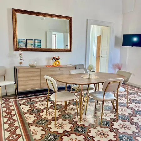 White Palace Dimora Con Terrazze Apartment *