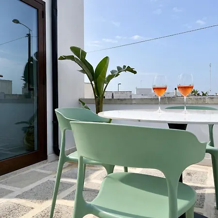 White Palace Dimora Con Terrazze Alliste